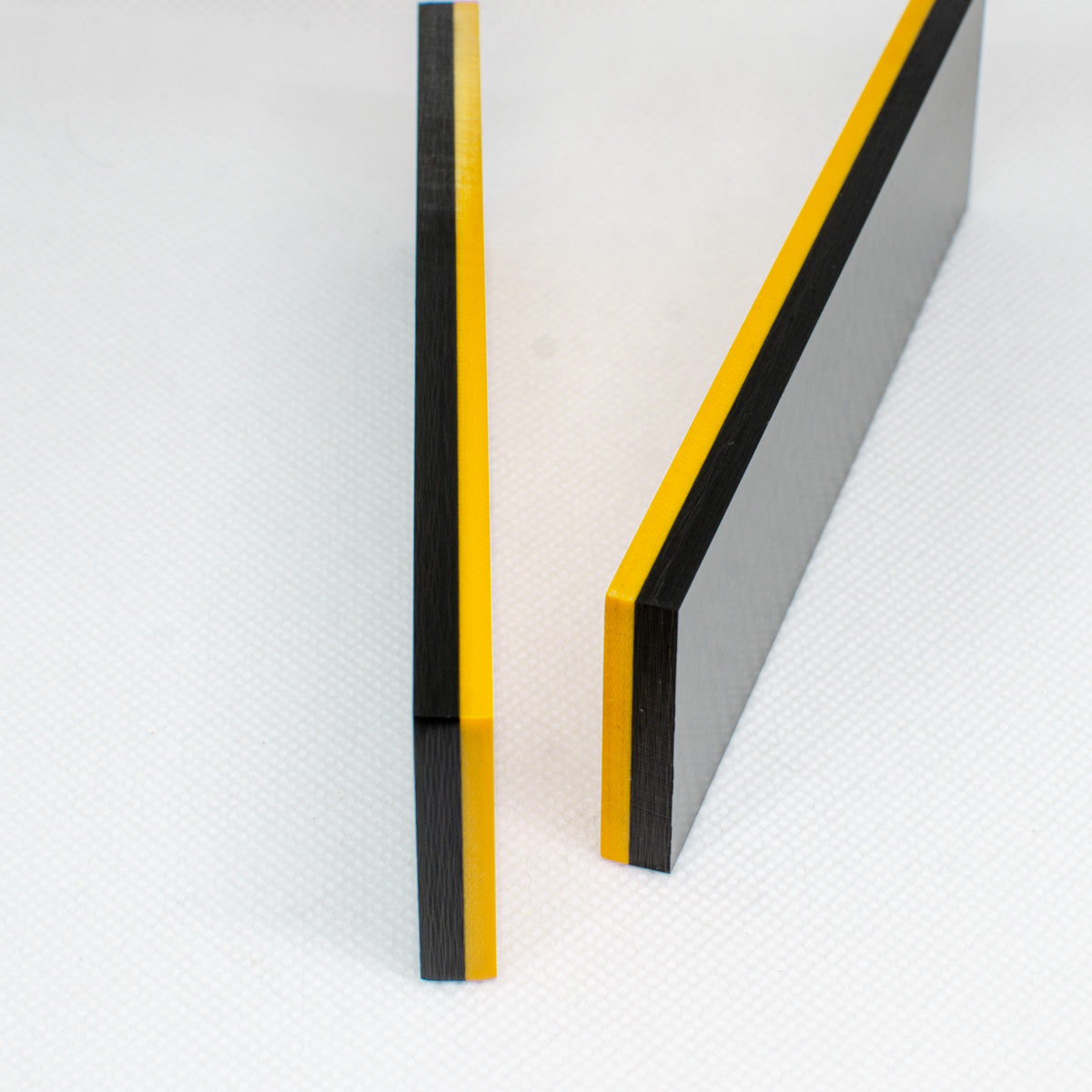 Карбон + G10 жълто